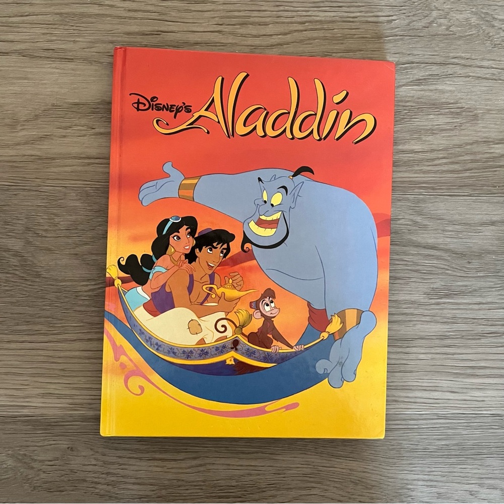 1992 Large Hardcover Copy of Walt Disney’s Aladdin (8.5”x11.5”)